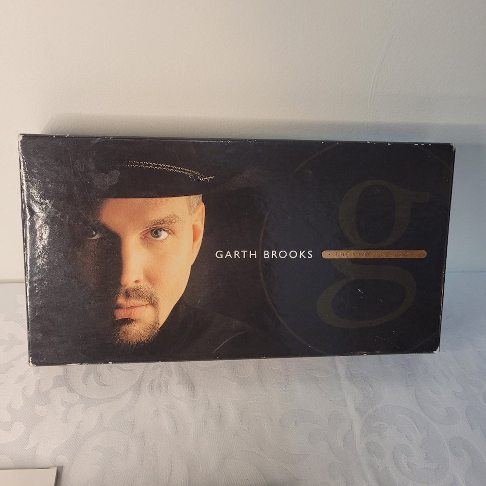 Garth Brooks 5 CD Set